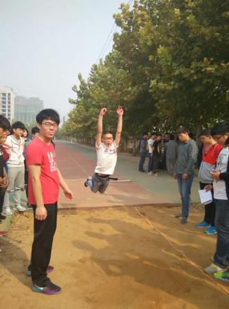 飞